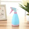 Botella pulverizadora manual de prensa portátil al por mayor para balcón, plantas caseras, pulverizador para riego de flores, botella pulverizadora de dulces, regadera para jardinería
