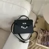 Bolso Kelly Minimalista de Gama Alta, Bolso de Mano y Bolso Cruzado de Lujo Ligero, Moderno Patrón de Cocodrilo, Elegante Bolso Cruzado de Lujo Ligero