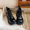 Botas Martin de Moda para Niñas Estilo Británico Retro Mariposa 2026 Primavera y Verano Nuevas Botas de Una Sola Pieza Lolita Botas Cortas Elegantes