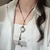 Colar Laço Completo de Diamantes Simples Estilo Coreano, Moderno e Elegante, Corrente Longa Versátil para Suéter, Acessório de Corrente para Moletom