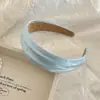 Diadema Ancha de Satén con Lunares Nueva de Verano para Mujer, Realza la Altura, No Aprieta la Cabeza, Hace que la Cara Parezca Más Pequeña, Accesorio de Pinza para el Cabello