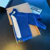 Chaqueta con cuello alto, chaqueta para pareja, corte limpio, patrón de escamas de dragón cortado en diagonal, sudadera tipo cárdigan, colección de otoño para hombre, estilo de alta gama, ajuste regular en los hombros