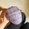 Boné Estilo Japonês Ins Gradiente Camurça Aba Reta para Mulheres, Novo Estilo de Rua Outono e Inverno Versátil Personalidade Boné de Jornaleiro Que Faz o Rosto Parecer Menor