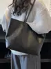 Yuezhi 2026 Verão Nova Bolsa Tote Versátil de Ombro Único Bolsa de Ombro Simples Casual Bolsa de Mão Versátil para o Trabalho para Mulheres