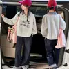 Sudadera de Primavera y Otoño para Niñas 2026 Nuevo Estilo Coreano Moda de Primavera para Niños, Top a Cuadros con Cuello Solapa para Niñas