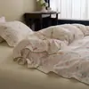 Conjunto de capa de edredom e lençóis de algodão puro de camada dupla com renda simples minimalista, amigo da pele, para todas as estações, conjunto de cama para quarto