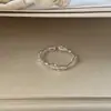 Anillo elegante con acabado cepillado para mujer, versátil para apilar, anillo de lujo ligero exquisito estilo ins, popular en Xiaohongshu, anillo de moda para el dedo índice