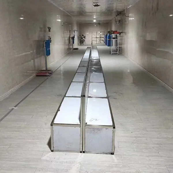 不锈钢座椅.jpg