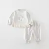 Conjunto para Bebé y Niño Pequeño Estilo Nuevo Primavera y Otoño Ropa para Bebé Niños y Niñas con Estilo Casual Versátil Sudadera Conjunto de Dos Piezas Otoño