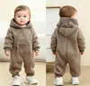 Ropa de exterior para bebés y niñas de 0 a 2 años, nuevo mameluco para bebé, traje cálido de invierno y otoño para gatear, ropa moderna para niños pequeños