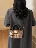 Bolso de Mano de Moda Transfronterizo de Nicho, Lindo Bolso Cruzado de Hombro a Cuadros, Elegante Bolso Tipo Dumpling para Mujer