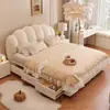 Cama de tela crema estilo francés, nuevo modelo 2026, cama doble moderna minimalista tapizada suave para dormitorios principales pequeños
