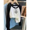 Camiseta feminina de algodão floco de neve color block com mangas raglan compridas, novo design 2026, estilo coreano, moderna e versátil, top leve