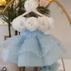 Vestido Princesa Novo para Meninas Primavera 2026, Vestido Longo de Tule com Flores Tridimensionais Off-Shoulder Infantil para o Primeiro Aniversário do Bebê