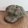 Gorra octogonal de lana para mujer, gorra de visera a cuadros grandes otoño/invierno, gorra de pintor retro estilo británico, gorra de béisbol ribeteada, hace que la cara se vea más pequeña