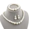 Collar de perlas, pendientes, pulsera, conjunto de tres piezas, personalidad, temperamento, accesorios sencillos, moda, viajero, collar de diamantes.
