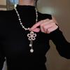 Collar de perlas largas irregulares, estilo francés, ligero, de lujo, elegante, de lana, con cadena, sencillo, de alta gama, al por mayor, para mujer.