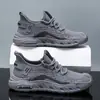 Zapatos de Hombre de Talla Grande Transfronterizos 2026 Primavera Nuevo Estilo Malla Transpirable Zapatos Deportivos de Moda Versátiles Suela Suave Casual Zapatos para Correr