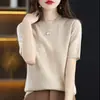 Camiseta de malha com gola redonda vazada, manga curta, para usar por baixo, para mulheres, nova coleção Primavera e Outono, manga meia-manga, solta, versátil, fina, modeladora, colete