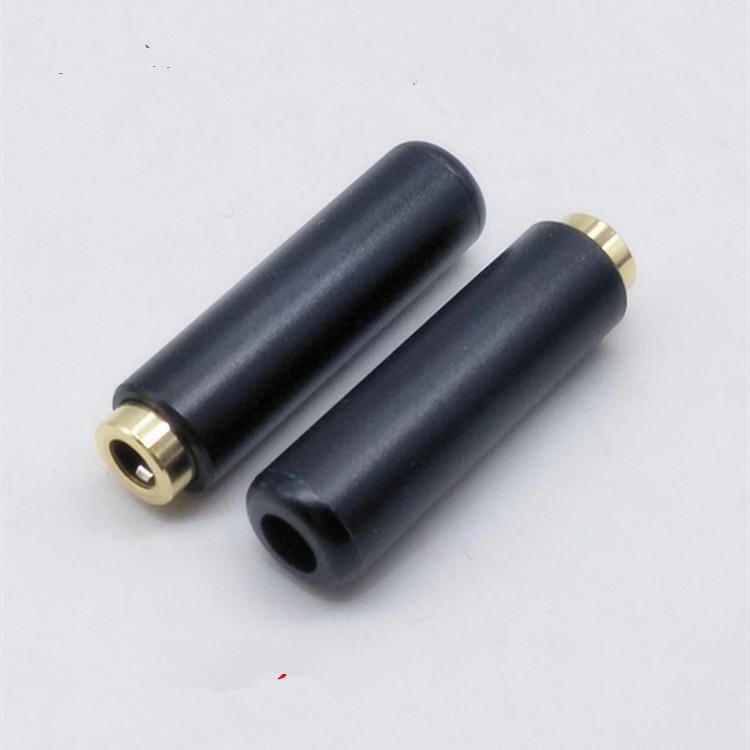 10439266899_2059292761