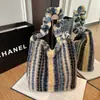 Bolsa de Hombro Plegada de Alta Gama para Mujer Pedido Extranjero Otoño e Invierno 2025 Nueva Bolsa Retro Casual para el Trabajo Bolsa Cruzada de Gran Capacidad