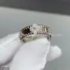 Anel Flor de Caleidoscópio Círculo Duplo Trevo de Quatro Folhas para Mulheres, Anel Cruz de Diamante com Fileira de Contas Assinatura Banhado a Ouro Rosa 18K Espesso