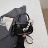 Bolsos Pequeños de Moda para Mujer 2025 Verano Nuevo Color Sólido Moda Fresca Chica Hombro Cruzado Bolso Cuadrado Pequeño Moderno