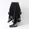 Lenço de Seda com Padrão Paisley Clássico Europeu e Americano para Mulheres, Lenço de Cabeça Versátil da Moda em Seda Sintética, Lenço Quadrado de 90cm, Atacado Transfronteiriço