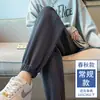 Pantalones deportivos de chenilla blanca para mujer, otoño e invierno, forrados de felpa y engrosados, nuevos 2026, pantalones de chándal casual de pana con puños