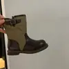 Botas estilo Martin patchwork retrô para meninas, nova coleção outono 2026, patchwork de lona e couro, altura média da panturrilha, sola macia, botas de moda infantil