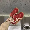 Zapatillas de entrenamiento alemanas de suela plana para mujer con aumento de altura oculto, nuevas zapatillas para mujer primavera y otoño 2026, zapatillas casuales populares versátiles de estilo retro Forrest Gump
