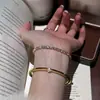 Pulsera de Encaje con Garra de Águila y Estrella de Diamante de Lujo Ligero a la Moda con Brillo de Alta Gama, Zirconia de Diamante de Alto Carbono de Ocho Corazones y Ocho Flechas para Mujer