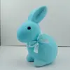 Enfeites de Coelho de Veludo Artificial para Páscoa Transfronteiriços, Coelho Decorado com Laço de Cânhamo, Decoração de Cena de Feriado