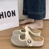 Sandálias Femininas Slip-On para o Verão 2026 com Malha e Velcro, Plataforma Reta, Novo Estilo