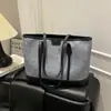 Estilo Coreano Casual Grande Capacidade Outono 2026 Novo Tendência Versátil Moda Textura Simples Color-Blocking Bolsa de Mão Bolsa de Ombro