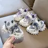 Zapatillas deportivas para niños para primavera y otoño, zapatillas tipo 'dad shoes' para niños, zapatos de bebé de suela blanda, zapatillas de correr transpirables y ligeras para niñas pequeñas, a la moda