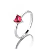Anel Coração de Zircônia Vermelha Presente para Namorada no Dia dos Namorados Chinês Anel em Formato de Coração com Diamante Vermelho Anel Estilo Luxo Acessível da Moda