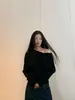 Suéter casual ombro a ombro para mulheres, novo estilo outono e inverno 2026, blusa de tricô assimétrica de caimento solto, elegante camada interna