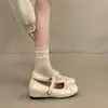 26 Zapatos Mary Jane Plateados Zapatos de Cuero para Mujer 2026 Nuevo Verano Con Faldas Correa Única Bailarinas Francesas Artículo Popular