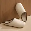 Chinelos de algodão impermeáveis para homens, novo estilo de inverno 2026, uso interno e externo, antiderrapantes, resistentes a odores, felpudos, quentes e adequados para usar na rua