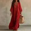Vestido longo de renda com decote V para mulheres europeias e americanas 2026, vestido de férias na praia com manga morcego