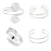 Pulseira suit Europa e Estados Unidos fornecimento transfronteiriço moda personalidade exagerada padrão irregular flor oca abertura retrô
