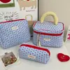 Nueva Bolsa de Maquillaje de Fresas, Gran Capacidad, Alto Valor Estético, Organizador de Maquillaje Lindo y Femenino, Neceser Portátil para Viaje