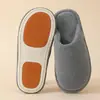 26 novas pantufas de algodão de inverno confortáveis e coloridas para casa, estilo casal, quentes e antiderrapantes para homens e mulheres, para uso interno
