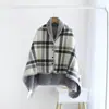 Xale quente com forro de fleece, cobertor multifuncional para outono e inverno, protetor de pescoço, capa espessa, cobertor para cochilo no escritório, fleece de vison nuvem
