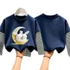 Camiseta base de imitación de dos piezas para niñas, ropa de otoño, algodón puro casual nuevo estilo 2026, camiseta de manga larga para niñas, temporada de otoño