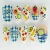 Unhas Postiças de Verão com Estampa de Frutas e Xadrez Azul com Laço, Manicure Fresca Estilo Piquenique, 24 Peças de Unhas da Moda Europeia e Americana