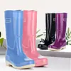 2026 Botas de Lluvia para Adultos de Color Sólido, Caña Alta, Antideslizantes, Impermeables, Zapatos de Agua de PVC para Trabajo en Cocina para Mujer