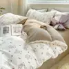 Conjunto de cama de gaze de camada dupla de algodão lavado grau A, com design fresco e simples, incluindo uma capa de edredom, uma capa de edredom individual e um lençol de cama; um conjunto de três peças adequado para dormitórios