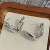 Brincos de Fio de Concha Populares Estilo Ins Europeu e Americano Brincos Geométricos de Metal Exagerados de Alto Padrão Transfronteiriços Brincos Venda por Atacado